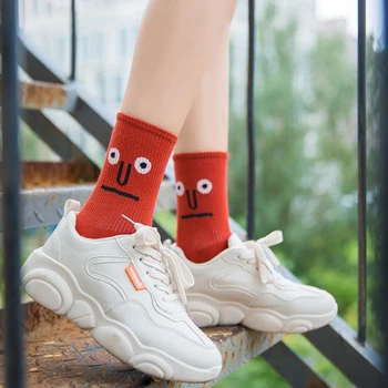 1Pair мека карикатура израз памук колоритен смешно лице чорап дишащи жени чорапи средата тръба чорапи за четири сезона