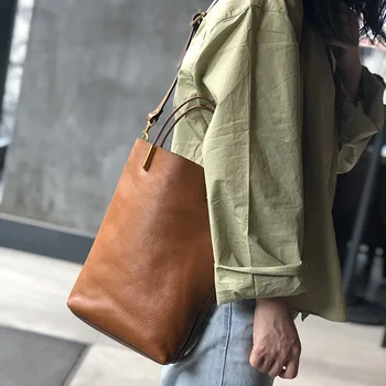 2023 Нов продукт Дамска чанта Оригинална естествена кожа Handheld Simple Top Layer Cowhide One Shoulder Crossbody Mother Bag Ретро