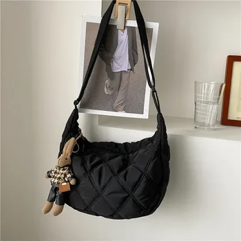 Бродерия Crossbody чанти за жени голям капацитет чанти рамо пратеник чанта женски популярни модни скитници купувач чанта сак